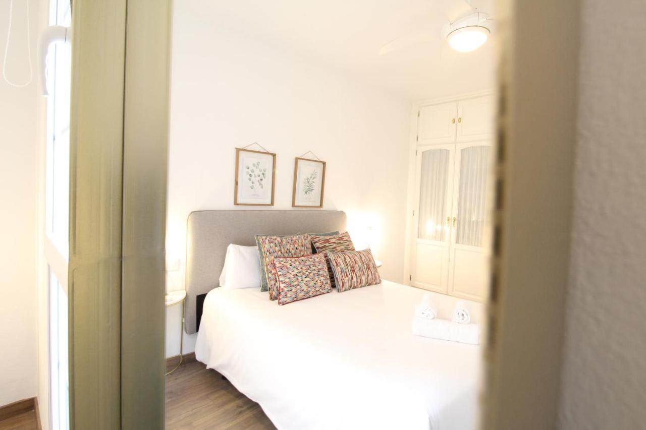 Апартаменты Del Parque Flats Catedral Exclusive Малага Экстерьер фото